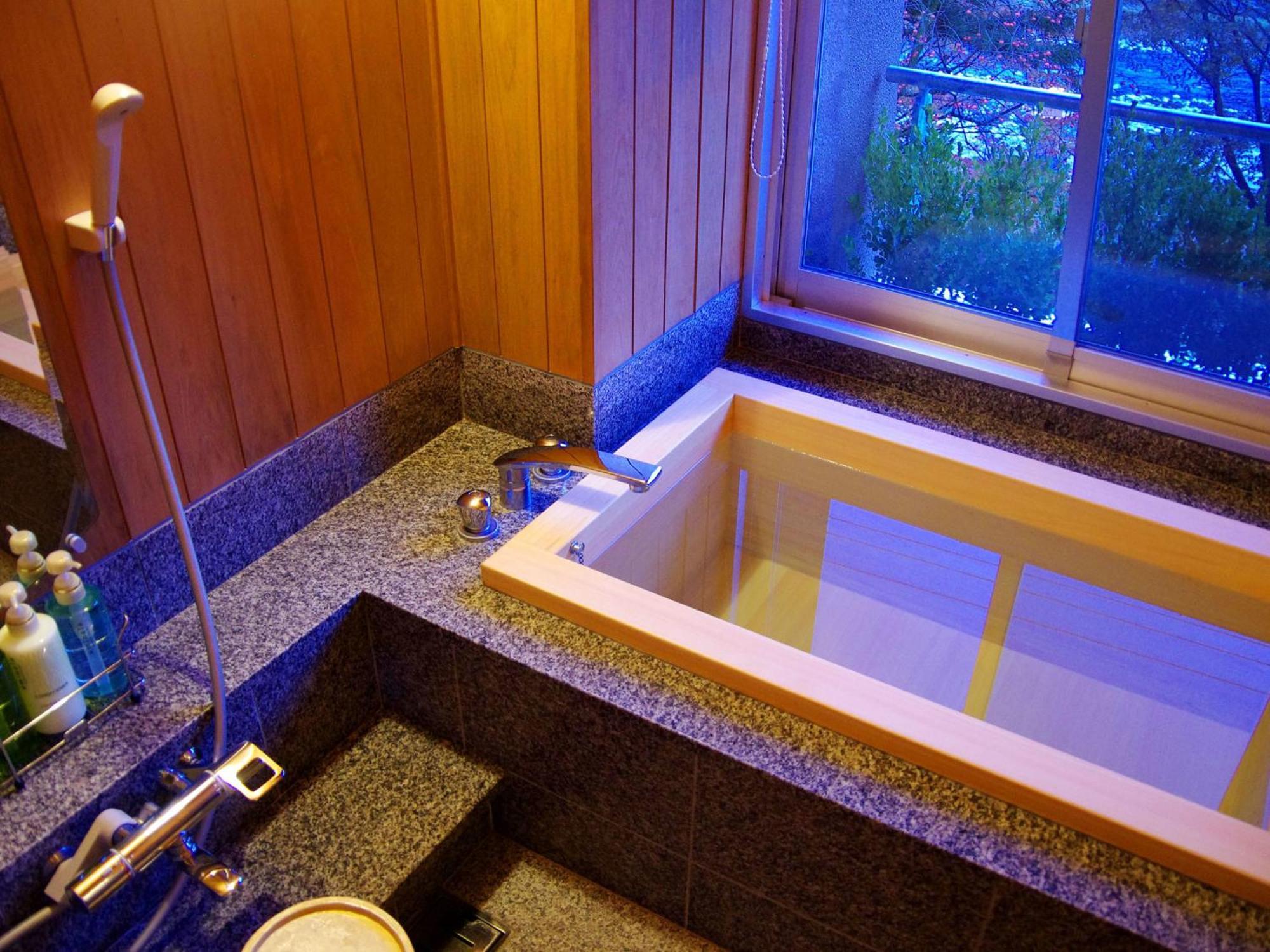Gero Onsen Yukyunohana Zimmer foto