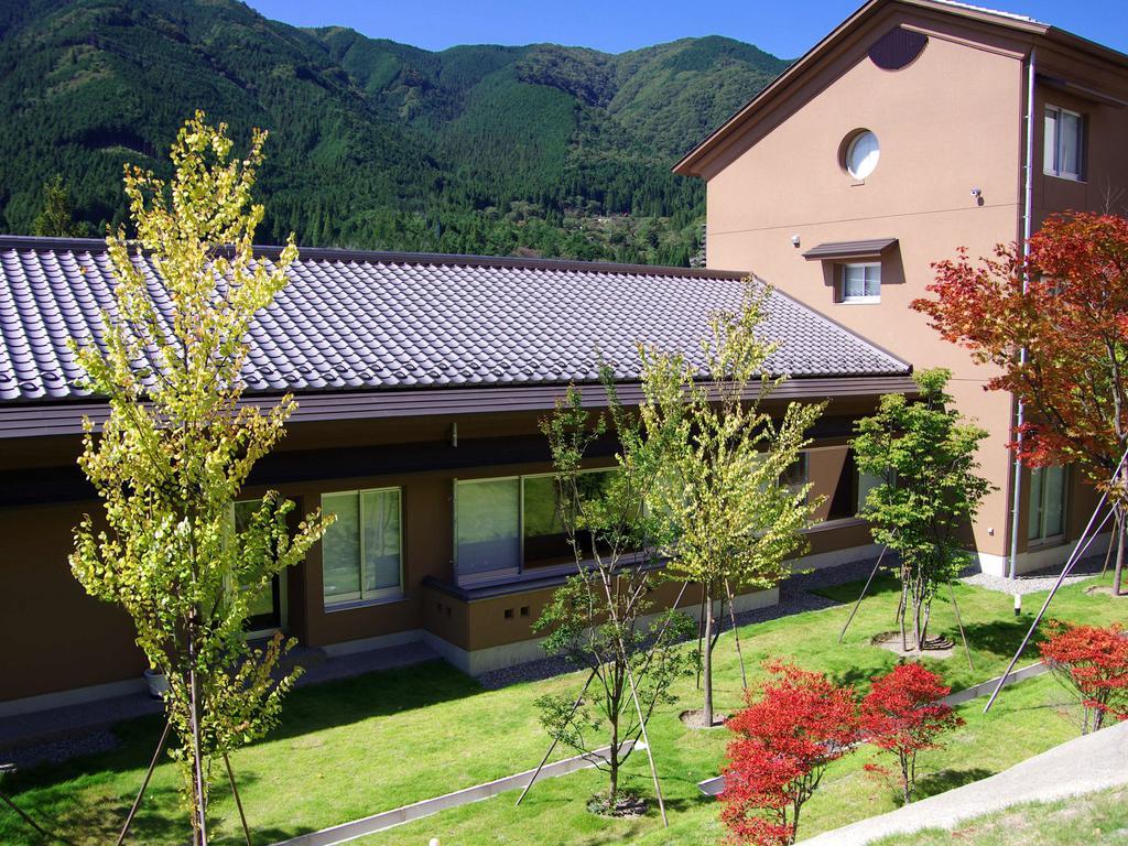 Gero Onsen Yukyunohana Exterior foto
