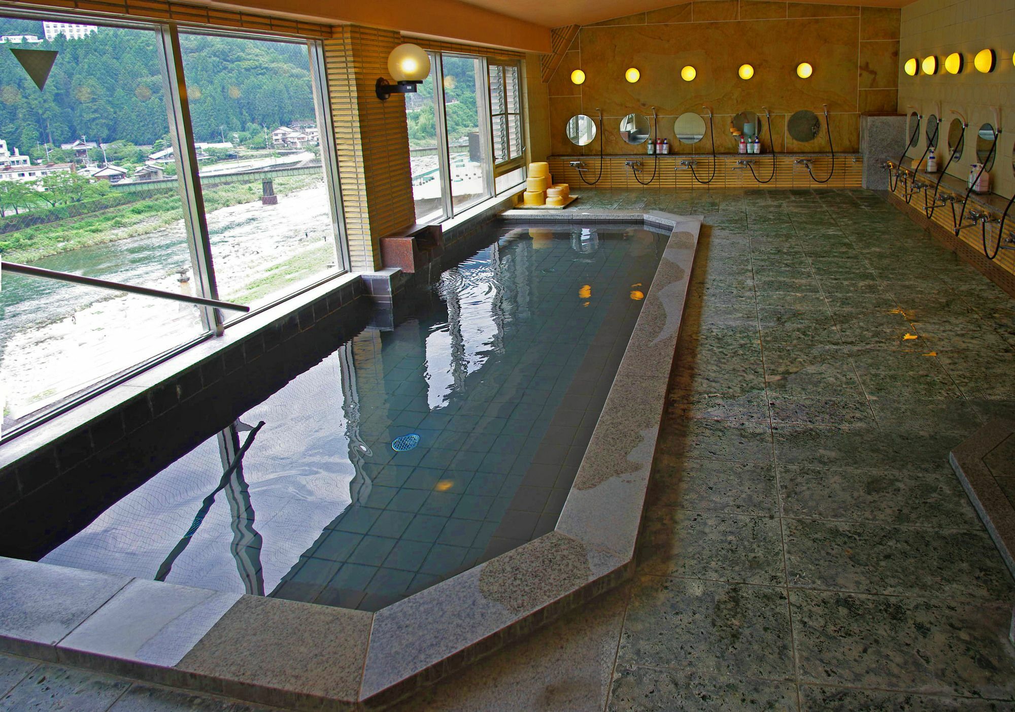Gero Onsen Yukyunohana Exterior foto